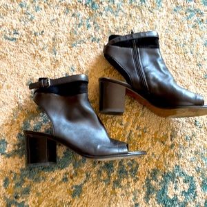 VINCE leather booties with open toe, open heel